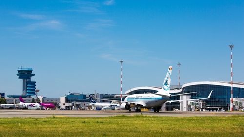 Cele două aeroporturi din Bucureşti, Otopeni și Băneasa, au fost reacreditate internaţional în privinţa emisiilor de carbon