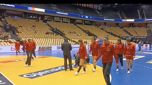 Handbal feminin: Ungaria – România, scor 37-28, în meci amical la Tatabánya