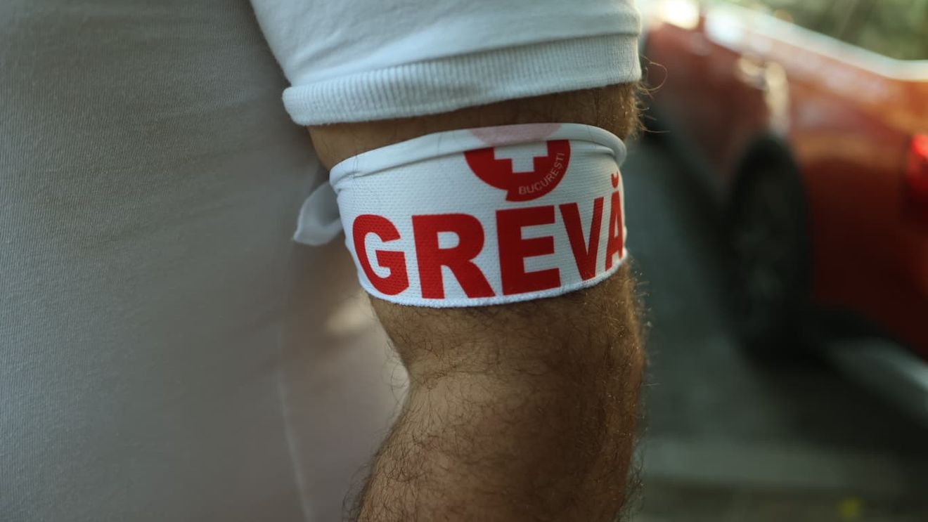 Greva generală din sănătate nu e generală: Doar o parte din sindicaliștii de la Federația Sanitas au protestat. În multe spitale nimeni nu a întrerupt lucrul / Sindicaliștii de la „Solidaritatea Sanitară” nu sunt în grevă, spun că veniturile majorității angajaților vor crește prin legea salarizării, dar negociază unele puncte