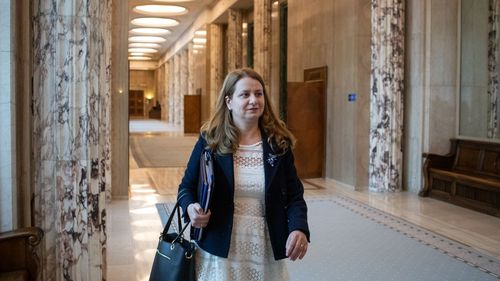 Liga Studenților din Iași anunță că a depus o plângere penală pe numele ministrului Educației pentru că nu a publicat norme clare la transportul local în comun al studenților