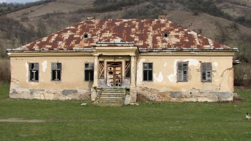 Conacul Dujardin din Cluj, salvat cu 10 milioane lei, bani europeni / Clădirea e clasificată ca monument istoric de importanță locală