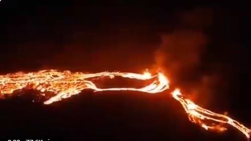 Erupție vulcanică în sud-vestul Islandei, a șasea din decembrie