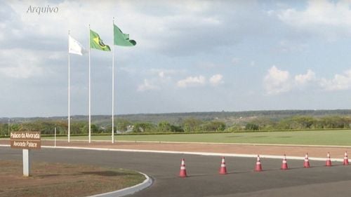 Tentativă de pătrundere, în zorii zilei, în Palacio da Alvorada, reședința președintelui Braziliei