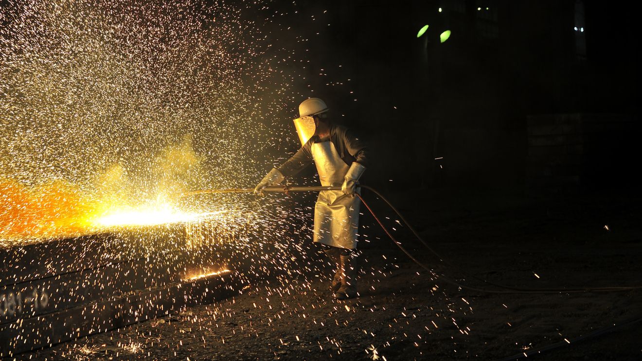 Investitori turci, interesaţi să preia combinatul siderurgic de la Hunedoara după închiderea acestuia de către ArcelorMittal
