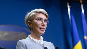 Raluca Turcan, către autoritățile locale: Ne dorim, dacă s-ar putea, reluarea cursurilor față în față / De începutul anului școlar va depinde stabilitatea administrativă a fiecăruia dintre dumneavoastră
