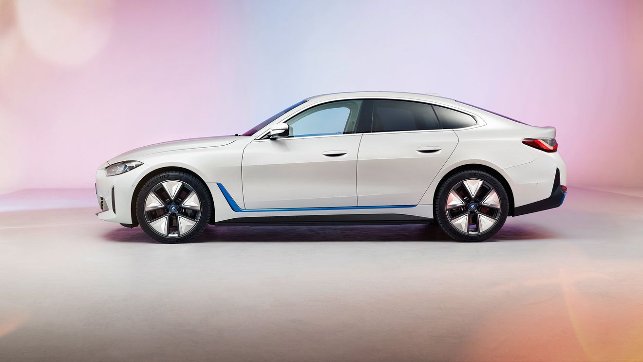 BMW a publicat primele imagini cu viitorul i4/ Autonomia maximă a bateriei: 590 de km