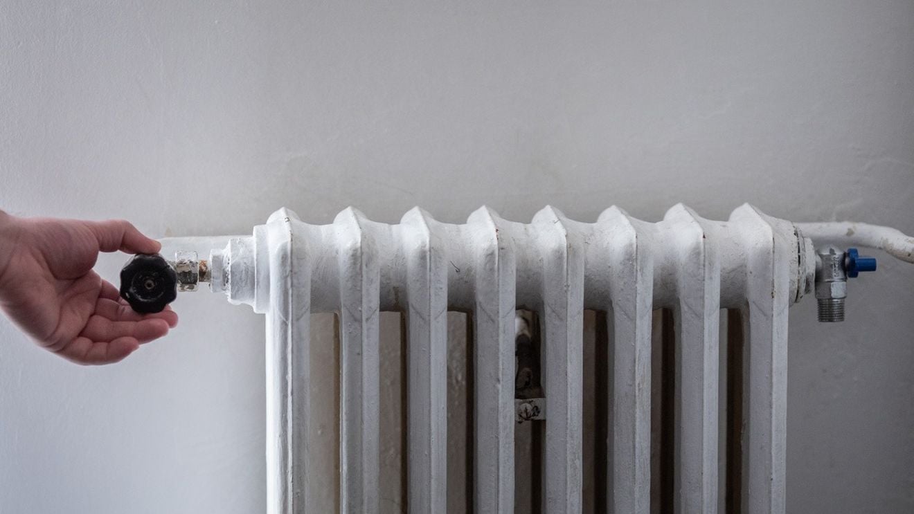 VIDEO Vine iarna: Ne lasă UE fără încălzire? Top 3 falsuri despre încălzirea locuințeIor