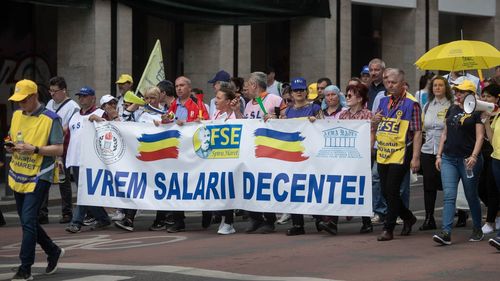 SURSE: Nicolae Ciucă și Marcel Ciolacu, la discuții cu ministrul Muncii înainte de negocierile cu sindicatele