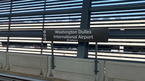 Un număr record de arme de foc au fost confiscate de la pasagerii aeroporturilor americane în 2022