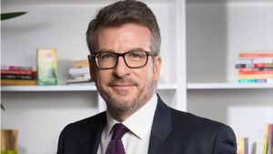 Unilever contribuie cu 3 milioane de lei pentru a ajuta persoanele afectate de COVID-19 din România. Director Unilever: ”Ar fi greșit din partea noastră să solicităm fonduri de la stat”