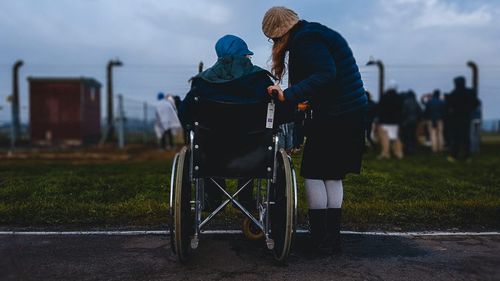 Minsterul Muncii: Rata persoanelor cu dizabilități - 4,48% din populația României, la finalul anului 2021