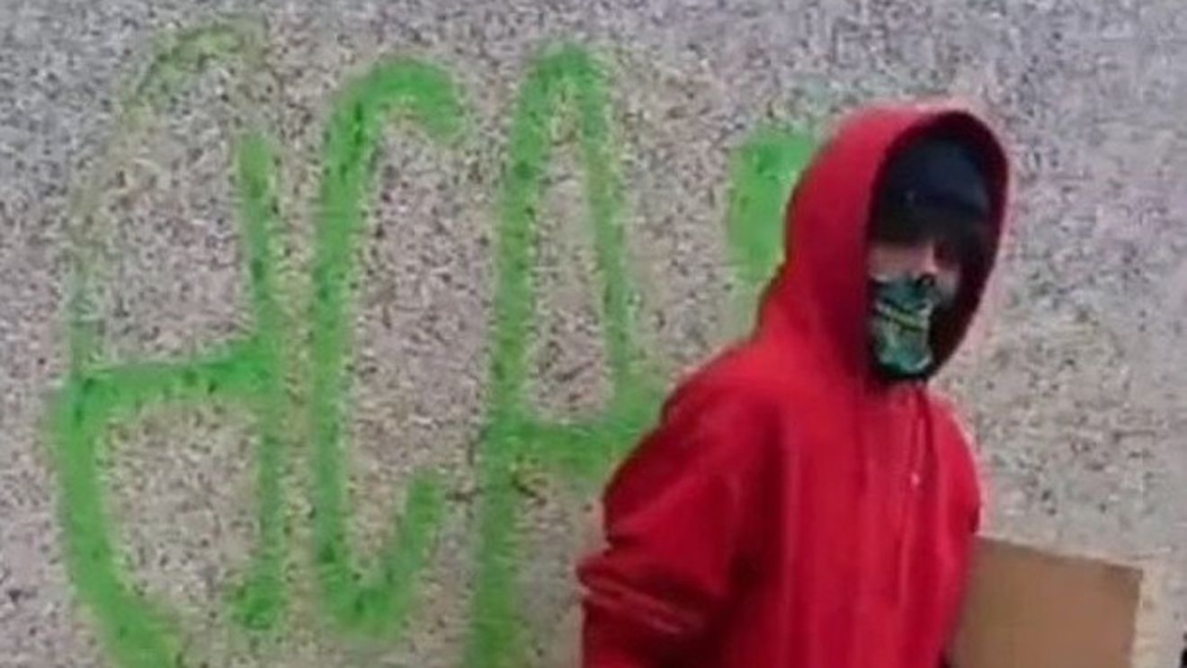 VIDEO Statuia lui Winston Churchill din Londra, vandalizată în timpul protestelor anti-rasism