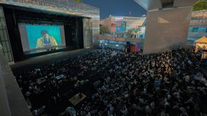 Au fost anunțate primele proiecții la Festivalul de Film de la Zurich: Comedii, drame istorice și premiera internațională a peliculei "Blitz", printre atracțiile principale.