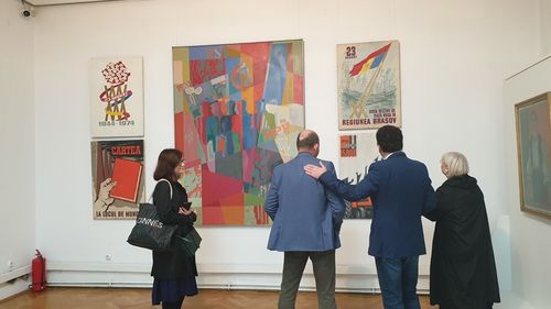 Expoziție despre propaganda în artă în timpul regimului comunist, la Muzeul de Artă Brașov