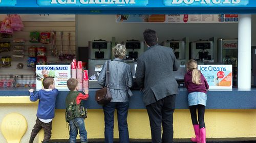 Consumul de alimente ultraprocesate de către copii îi poate expune la un risc mai mare de probleme de sănătate, arată un studiu