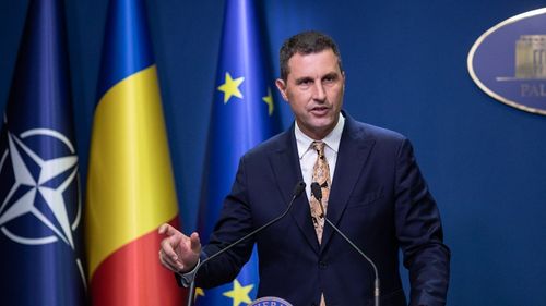 Ministrul Finanţelor, Tanczos Barna: Nu creşte TVA-ul în 2025. Bugetul se pregăteşte fără creştere de impozite şi taxe, cu TVA de 19% şi 10% impozit pe venit / Încasările la ANAF anul trecut au crescut cu 70 de miliarde de lei, faţă de 2023