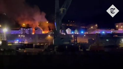 VIDEO Un mort și 12 dispăruți în urma unei explozii foarte puternice din New Jersey/ O clădire de trei etaje s-a prăbușit