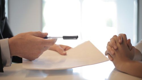 Depunerea declarației privind beneficiarul real se amână până la 1 octombrie – proiect al Ministerului Economiei / Noi modalități de transmitere