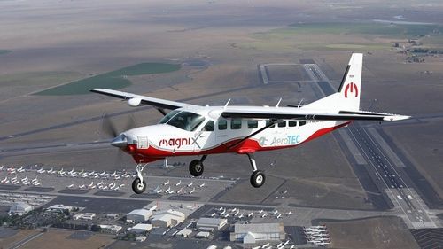 Cel mai mare avion comercial electric din lume a efectuat zborul său inaugural în această săptămână, în Statele Unite