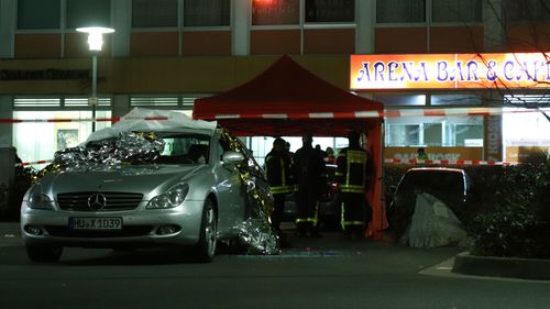 Deutsche Welle: Pentru a treia oară în decurs de câteva luni, în Germania s-au impus ura și nebunia/ Ce măsuri pot fi luate pentru a sparge bula de ură de pe internet?