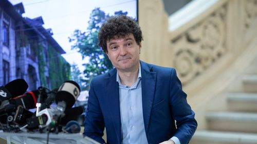 Nicuşor Dan: Bugetul local al Capitalei în 2023 va fi de cinci miliarde lei / Trei miliarde se duc pe termie şi transportul public