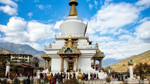 Cum arată viața în Bhutan, mica monarhie budistă unde a apărut conceptul unui indice național al fericirii