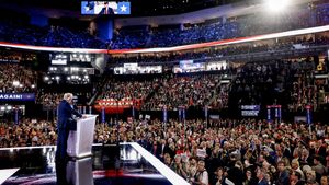 Trump, la primul miting de campanie după ce a fost împuşcat: Am încasat un glonţ pentru democraţie