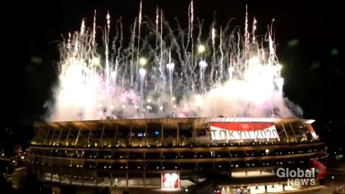 Ceremonia de deschidere a Jocurilor Olimpice: Sportivii din 208 țări au defilat în fața unor tribune aproape goale. Doar 950 de personalități au fost prezente pe stadion