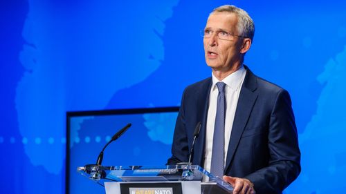 Secretarul general al NATO: China schimbă echilibrul global al puterii / „China se apropie de noi. Vedem cum încearcă să controleze infrastructura esențială aici în Europa”