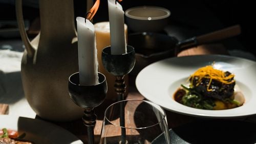 Idee de cadou cu valoare sentimentală: lumânări decorative homemade / Oricine poate învăța rapid o tehnică ușoară, dar spectaculoasă