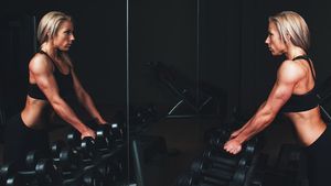 Cele mai bune 11 alimente pentru recuperarea musculară de după sală, potrivit nutriționiștilor / Plus: mâncarea care trebuie evitată după efort