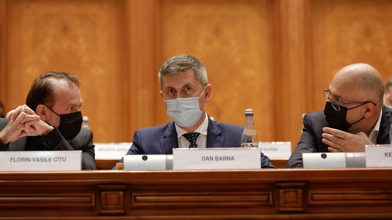 Dan Barna: Coaliţia de guvernare nu funcţionează pe subiectul Justiţiei / Acuzele aduse ministrului de resort Stelian Ion sunt nedrepte şi false