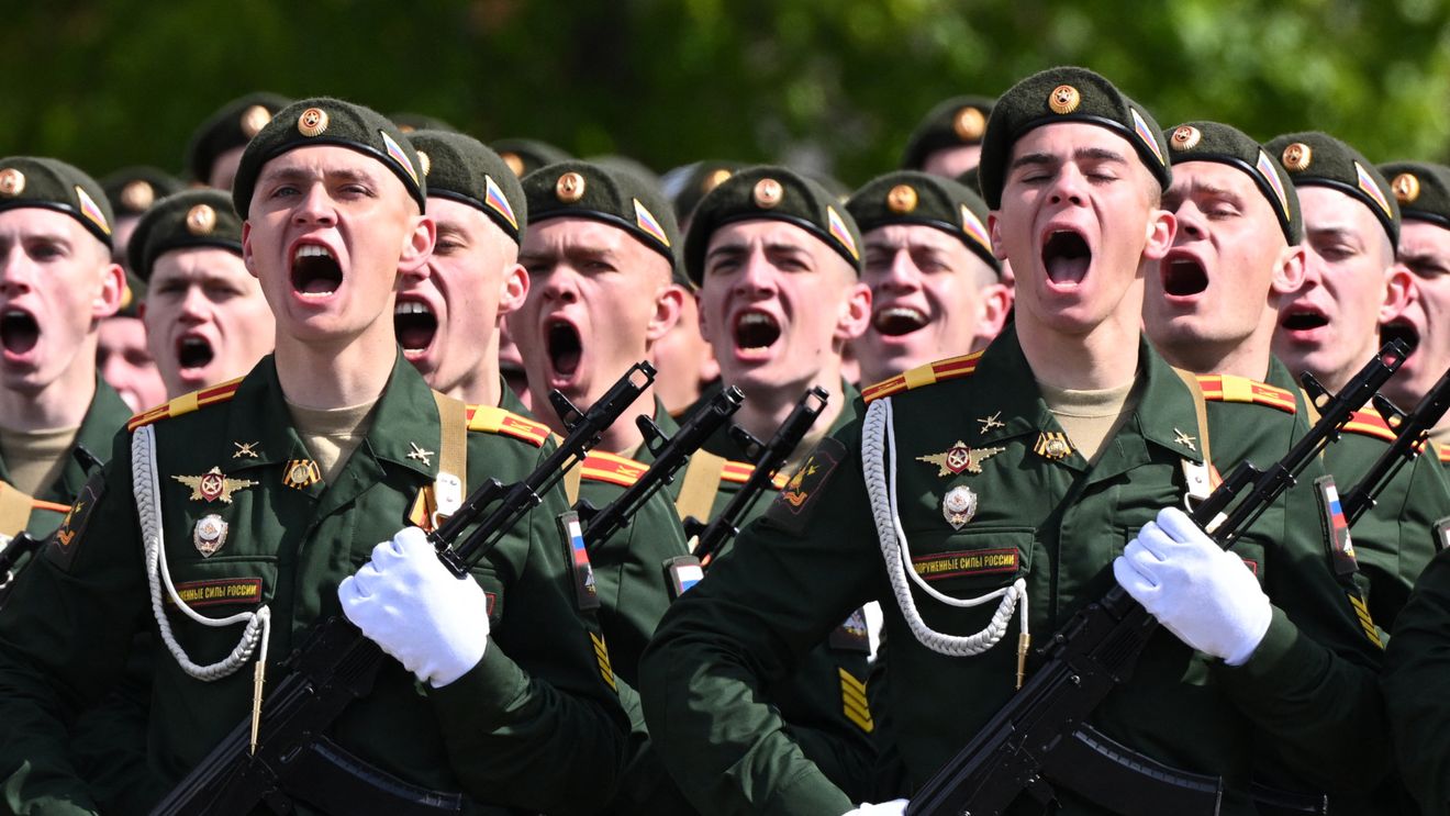 Why you are waiting in vain for a revolution against Putin in Russia? Some explanations