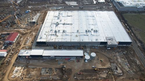 BEI a împrumutat cu 150 milioane euro producătorul de anvelope Nokian Tyres, pentru fabrica ecologică construită la Oradea