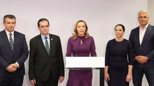 VIDEO Elena Lasconi, declarație de presă împreună cu liderii Forța Dreptei, PMP și REPER / „E foarte important și rezultatul de la alegerile parlamentare, pentru că președintele are nevoie de o majoritate”