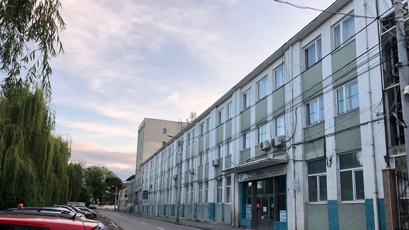 Dezvoltatorul imobiliar One United Properties achiziţionează terenul fostei platforme industriale FLARO din Sibiu, un producător important de obiecte de scris