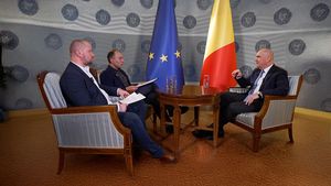 INTERVIU EXCLUSIV Premierul Ilie Bolojan: Iau în calcul un vot de încredere în PNL, se va tranșa în perioada următoare / Eu nu voi susține o formulă de guverne minoritare