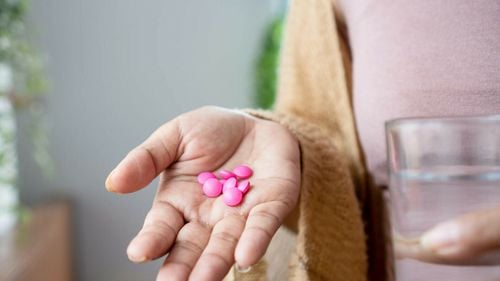 Un medicament folosit de mulți români a fost retras de pe piață. Comisia Europeană a descoperit nereguli