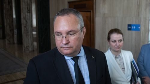 Nicolae Ciucă, înaintea ședinței de Guvern: ”Am decis ca odată ce avem răspunsul scris legat de revenirea la clasă a tuturor dascălilor vom adopta și ne vom ține de cuvânt/ Vom adopta două OUG”