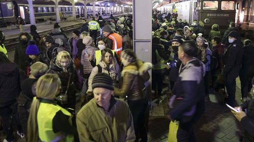 CFR Călători arată că sumele nedecontate de Autoritatea pentru Reformă Feroviară ar putea duce la blocarea circulaţiei trenurilor