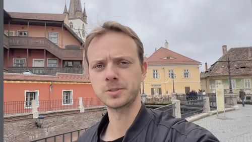 VIDEO Un olandez, despre România: ”Nu mergeți acolo, e atât de periculos!” / ”Atât de periculos, încât femeile se pot plimba pe străzi, singure, noaptea”