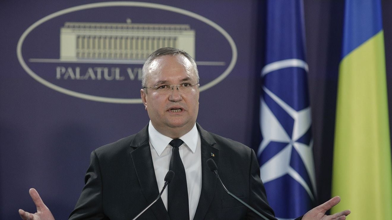 Bilanțul guvernării lui Nicolae Ciucă. Marile eșecuri: reforma pensiilor speciale și ratarea aderării la Schengen, creșterea datoriei publice și riscul de derapaj al deficitului / Bile albe: a păstrat cota unică și a accelerat investițiile în infrastructură / „Cartofii fierbinți” lăsați succesorului