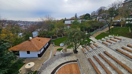 Directorul Direcţiei de Cultură Iaşi, după restaurarea Bojdeucii lui Creangă: ”Am semnat fără emoţii recepţia. Sunt folosite materiale din epocă” / Sistemul de încălzire ”nu pregăteşte casa pentru locuit”