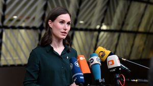 Premierul Sanna Marin: Finlanda nu intenționează să adere la NATO în viitorul apropiat, însă este gata să sprijine aliații europeni și SUA în cazul unei invazii ruse în Ucraina