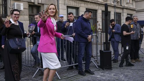 Lasconi, întrebată dacă este de acord cu legalizarea căsătoriei între persoane de acelaşi sex: Politicianul nu are ce căuta în dormitorul oamenilor / Sunt pentru parteneriatul civil