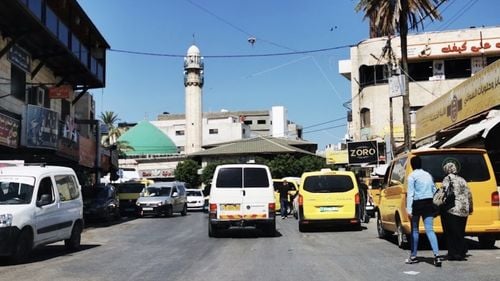 Iordania vrea să reducă cu 31% emisiile de gaze cu efect de seră provenite de la autobuzele turistice, până în 2030