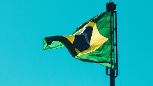 Taxa asupra etanolului extras din trestie de zahăr dăunează companiilor și statelor americane, afirmă producătorii brazilieni