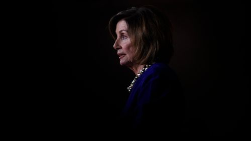 Bărbatul acuzat că a pătruns prin efracţie în locuinţa lui Nancy Pelosi și l-a lovit pe soțul său cu un ciocan în cap se declară nevinovat
