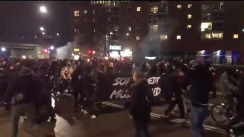 Danemarca: Sute de persoane au manifestat în centrul oraşului Copenhaga împotriva măsurilor restrictive impuse de autorităţi