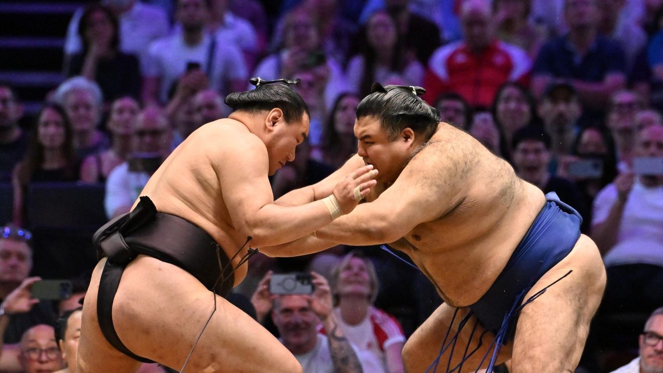 Turneul de sumo revine la Paris după 30 de ani